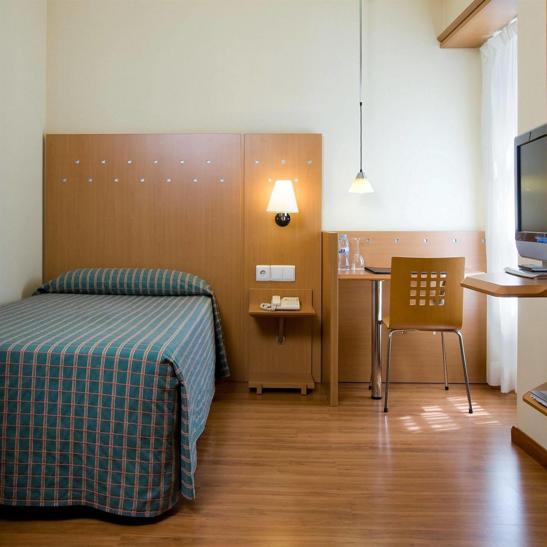 Nh Valencia Las Ciencias Chambre photo